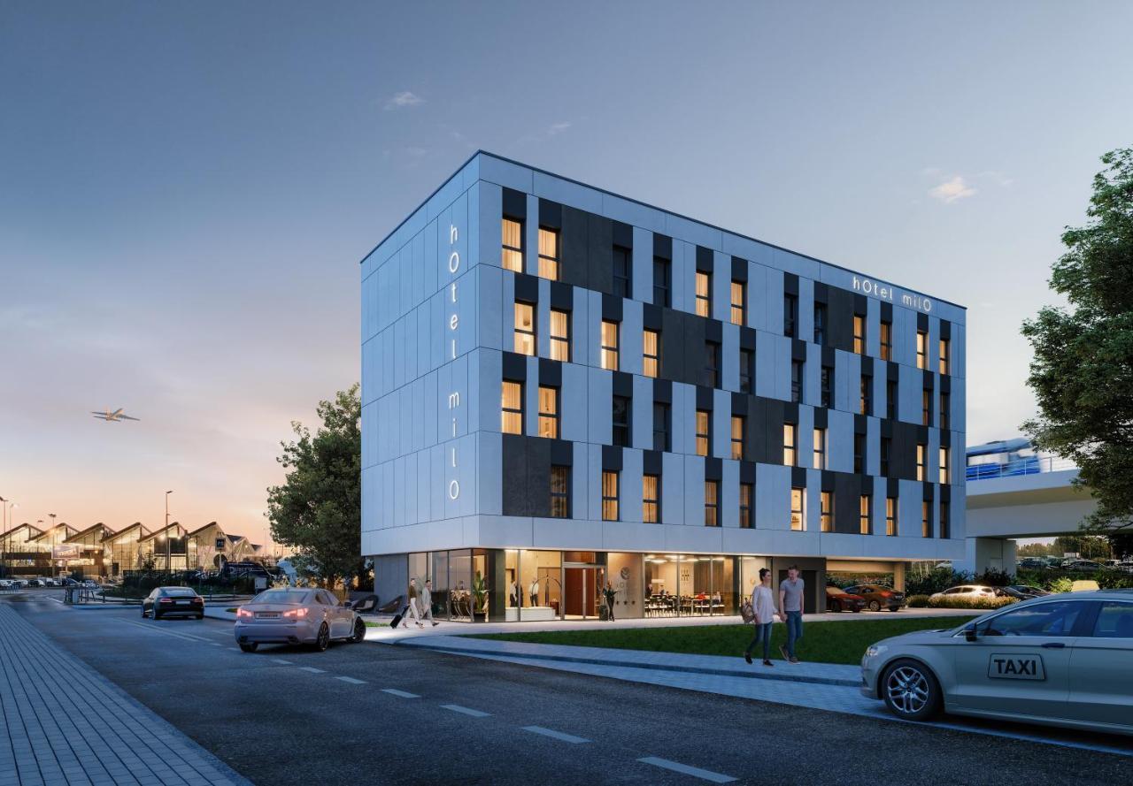Hotel Milo Gdansk Airport Exteriör bild